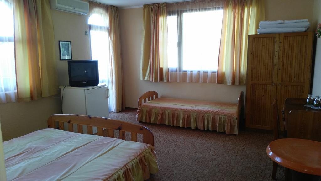 Stefan Family Hotel Kranevo Szoba fotó